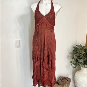 Chic Backless Halter Dress in Rust